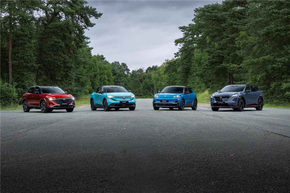 Nissan bringt neue E-Modelle – Leaf wird zum Crossover  Qashqai (l-r), Leap, Micra und Nismo: Nissan hat eine Reihe neuer E-Modelle angekündigt.Guillem Hernandez/Nissan/dpa-tmn