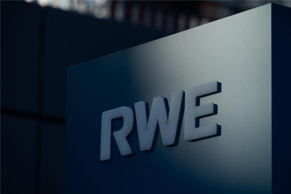 RWE hatte 2022 eine Absichtserklärung unterzeichnet. Vorgesehen war, ab 2027 300.000 Tonnen grünes Ammoniak aus Namibia zu beziehen. (Archivbild)Rolf Vennenbernd/dpa