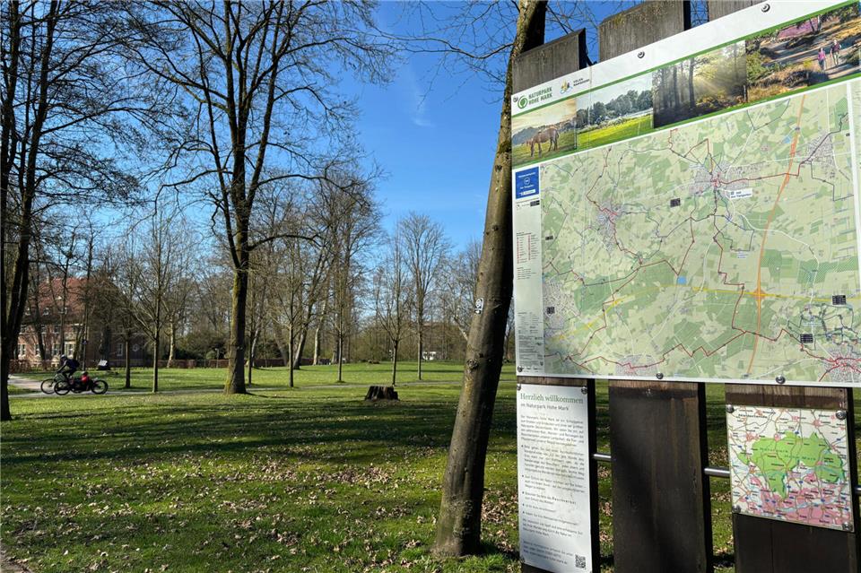 Radtouristen sind die Hauptzielgruppe in Velen. Die Stadt ist auch Teil der Hohe-Mark-Route.