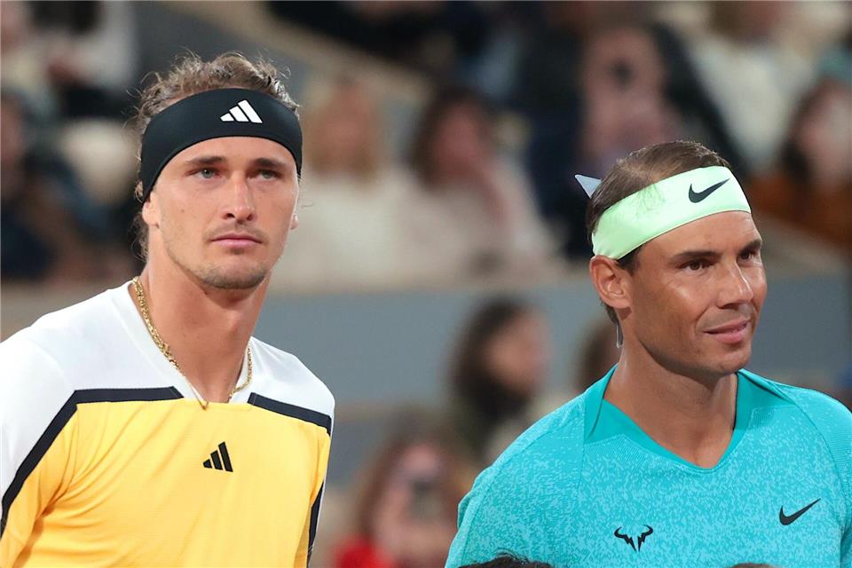 Rafael Nadal (r) und Alexander Zverev trafen beim letzten Auftritt des spanischen Sandplatz-Königs bei den French Open aufeinander. (Archivbild)Frank Molter/dpa