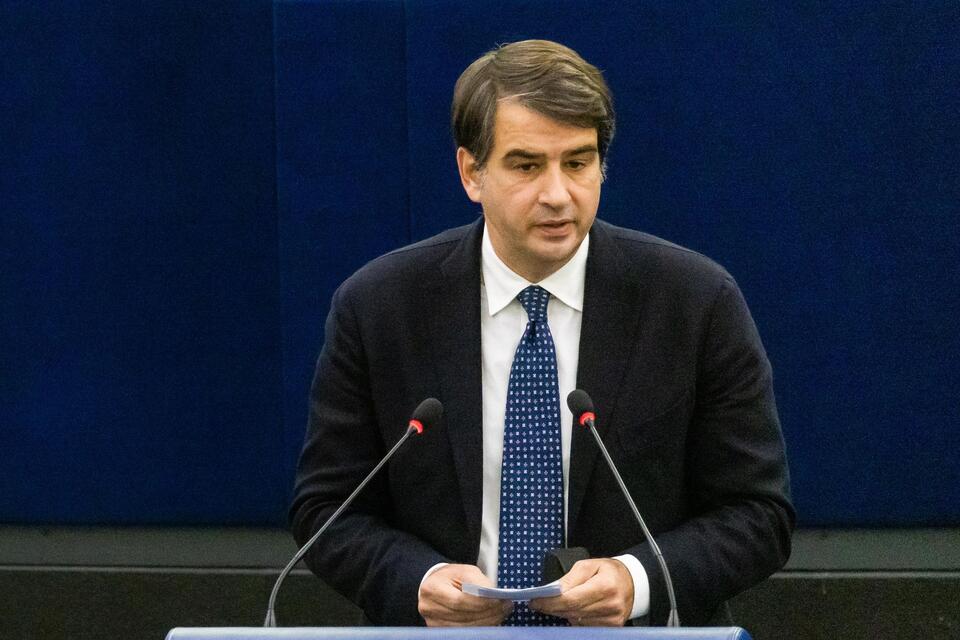 Raffaele Fitto ist ein italienischer Politiker der rechten Partei Fratelli d’Italia (Brüder Italiens). (Archivbild)Philipp von Ditfurth/dpa