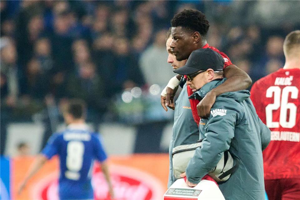 Kein Spiel mehr in diesem Jahr: Ache fehlt dem FCK verletzt Ragnar Ache wird dem FCK vorerst fehlen.Bernd Thissen/dpa