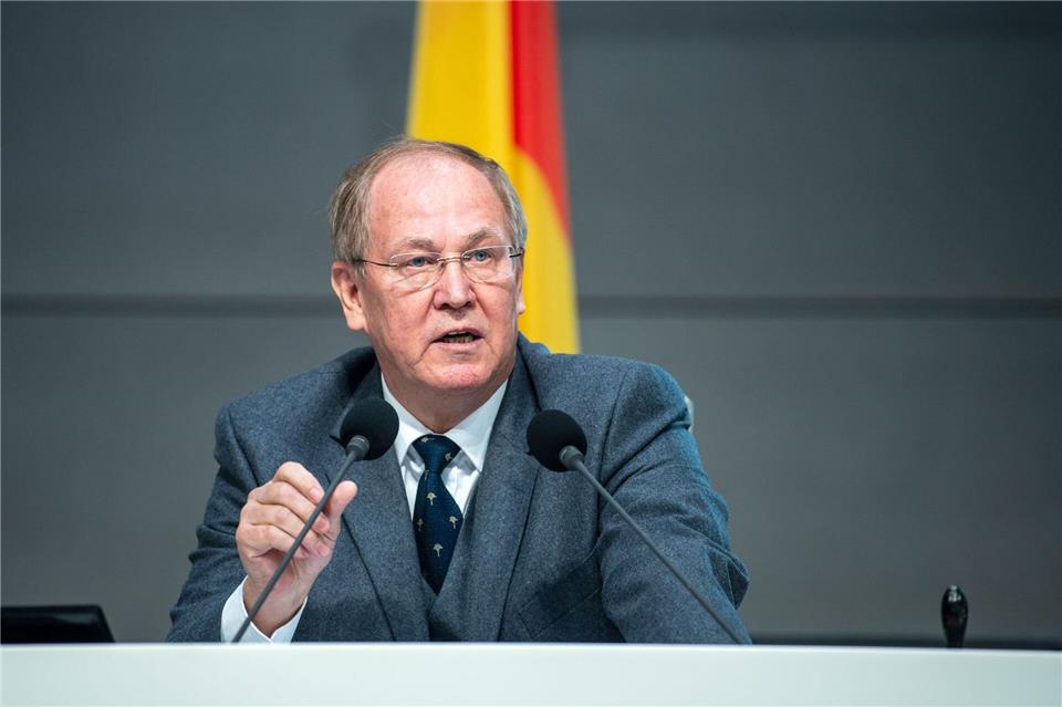 Rakicky war bis Januar Chefarzt einer Klinik in Helmstedt und seit 2016 Mitglied der AfD. Die Partei verließ er im September. Sina Schuldt/dpa