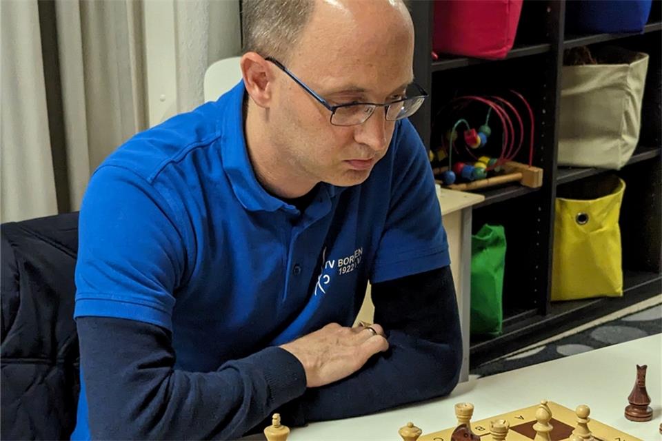 Ralf Klüppel gewann seine Partie beim Borkener 5:3-Erfolg gegen SF Beelen.