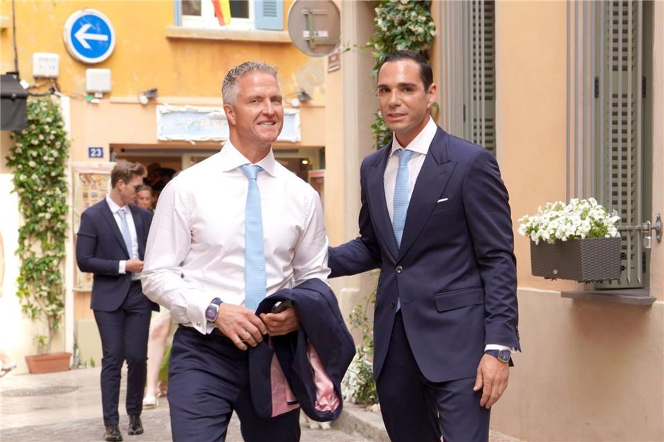 Ralf Schumacher und Étienne Bousquet-Cassagne haben in Saint-Tropez geheiratet.Thibault Daliphard/Sky/dpa