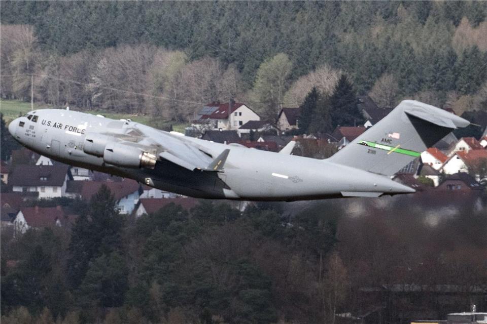 Ramstein ist wichtiger Stützpunkt fürs US-Militär. (Archivbild)Boris Roessler/dpa
