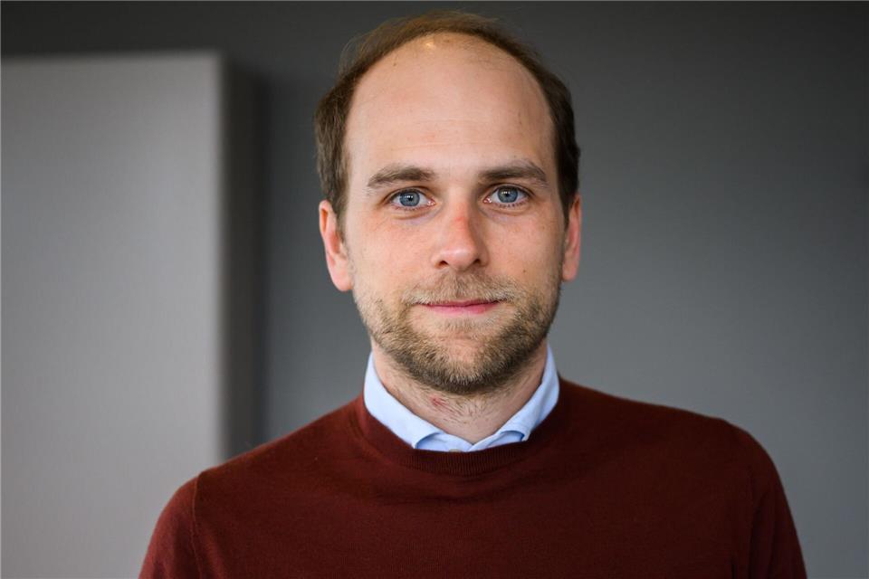 Raoul Roßmann nimmt den Konkurrenten dm im AfD-Streit in Schutz. Julian Stratenschulte/dpa