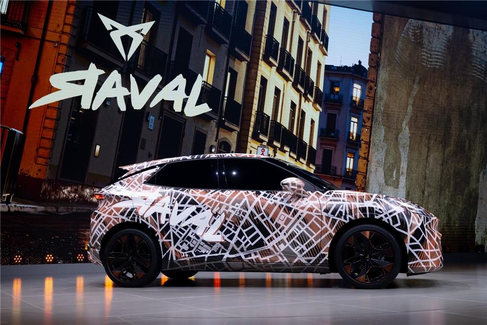 Rauscht mit 225 PS zu den Händlern: der Cupra Raval.Sven Hoppe/dpa/dpa-tmn
