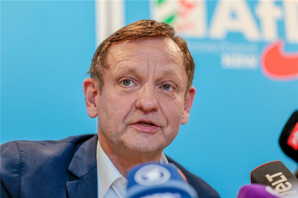 Rechnet damit, dass noch mehr Fälle von Überkreuz-Anstellungen bekanntwerden: Kay Gottschalk. (Archivbild). Thomas Banneyer/dpa