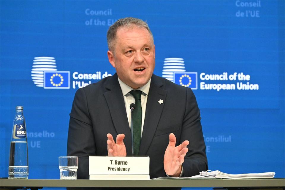 Rechtfertigte den neuen Vorschlag als ausgewogen: Thomas Byrne, der irische Staatsminister für Europaangelegenheiten.Ansgar Haase/dpa