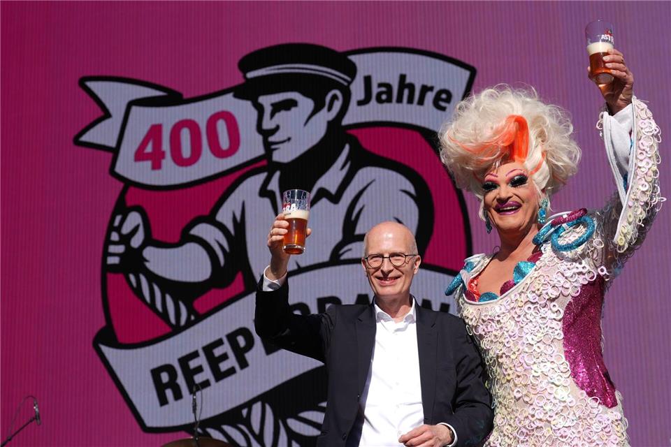 „Reep Royal“ ist das eigens für das Jubiläum gebraute Bier.Marcus Brandt/dpa