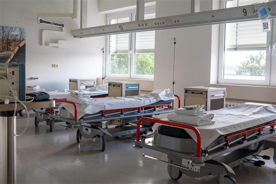 Regiokliniken sind ein Novum in der Krankenhauslandschaft ab 2027. (Symbolbild)Harald Tittel/dpa