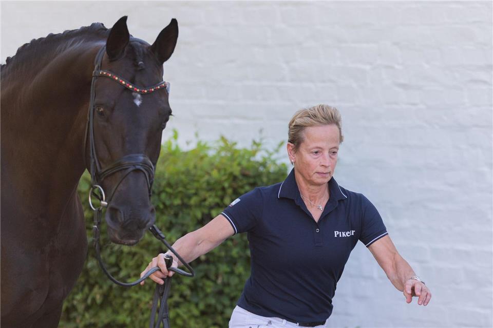 Rekordreiterin Isabell Werth beim VET-Check vor der WM in Aachen.Rolf Vennenbernd/dpa
