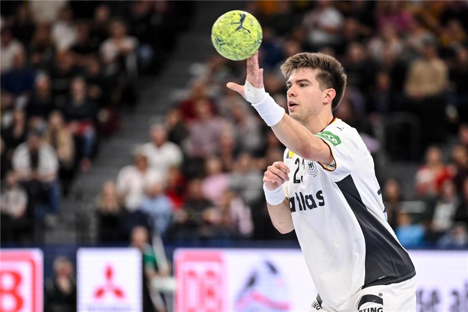 Renars Uscins (TSV Hannover-Burgdorf) führte 2023 das Junioren-Team zu WM-Gold.Harry Langer/dpa