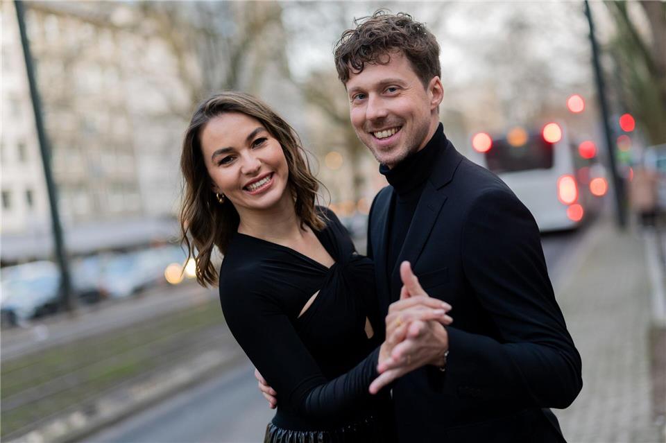 Renata und Valentin Lusin haben bereits eine gemeinsame Tochter, die 2024 geboren wurde. (Archivbild)Rolf Vennenbernd/dpa