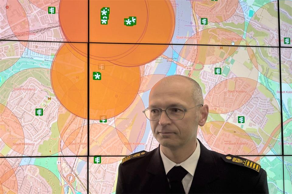 René Schubert steht seit Anfang 2025 an der Spitze des Landesamts für Brand- und Katastrophenschutz in Rheinland-Pfalz. (Archivbild)Mona Wenisch/dpa