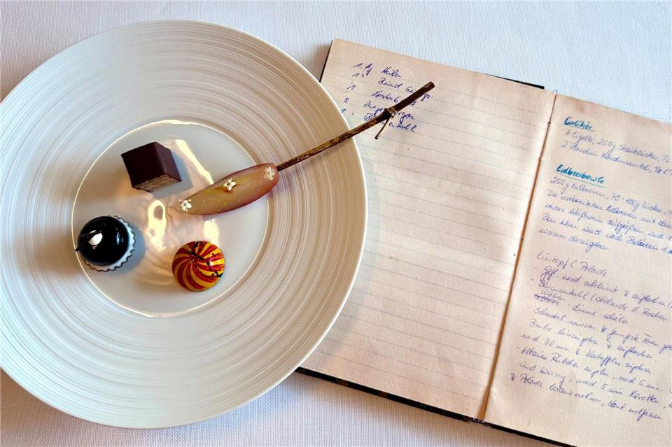 Rezepte von Oma Christa: Sie dienen als Inspiration im Spitzenrestaurant „Sühring“ in Bangkok.Carola Frentzen/dpa-tmn