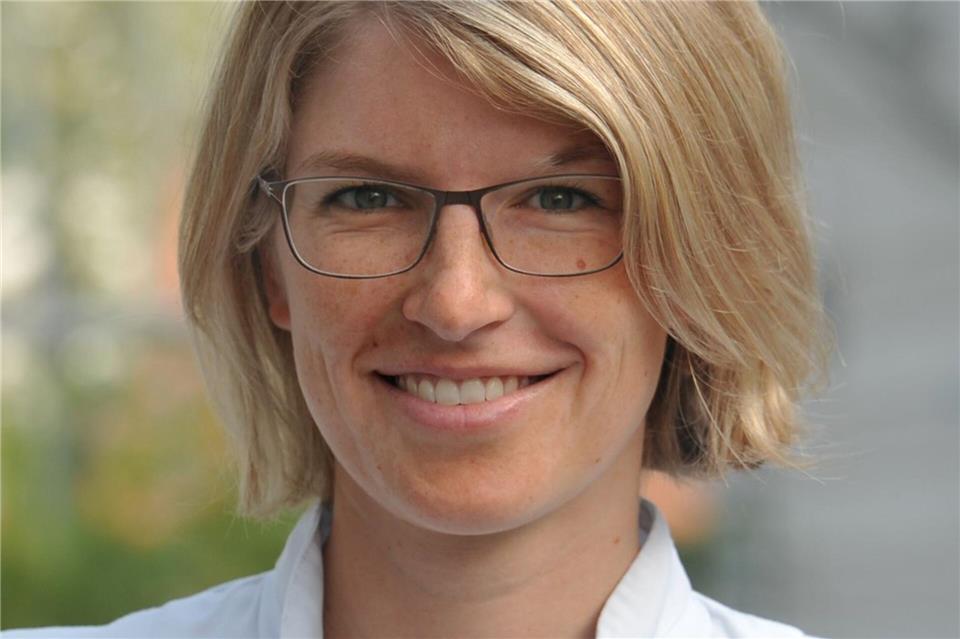Ricarda Seemann ist Fachärztin für Orthopädie und Unfallchirurgie an der Charité Universitätsmedizin Berlin und in eigener Praxis.Simone Baar/Charité Universitätsmedizin Berlin/dpa-tmn