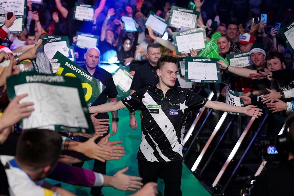 Ricardo Pietreczko hofft auf weniger Pfiffe aus dem PublikumBradley Collyer/PA Wire/dpa