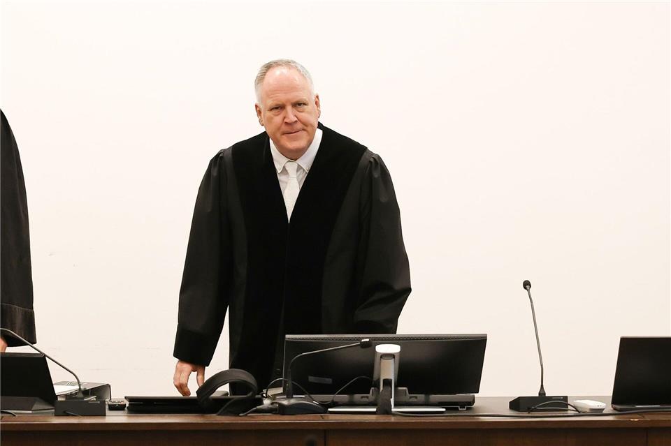 Richter Markus Bader hat für den Prozess zwölf Verhandlungstage angesetzt.Daniel Löb/dpa