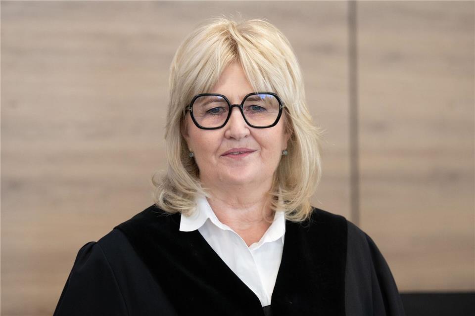 Richterin Simone Herberger leitet das Verfahren gegen die mutmaßliche NSU-Helferin Susann E. Sebastian Kahnert/dpa-Pool/dpa