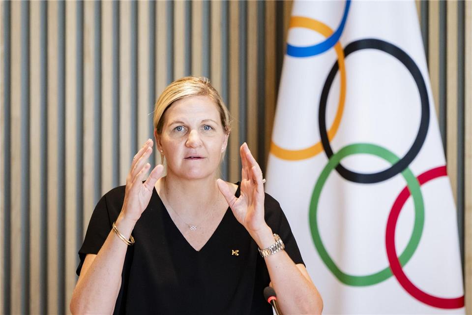 Ringt um eine Haltung zu US-Präsident Trump: IOC-Chefin Kirsty Coventry. (Archivbild)Jean-Christophe Bott/KEYSTONE/dpa