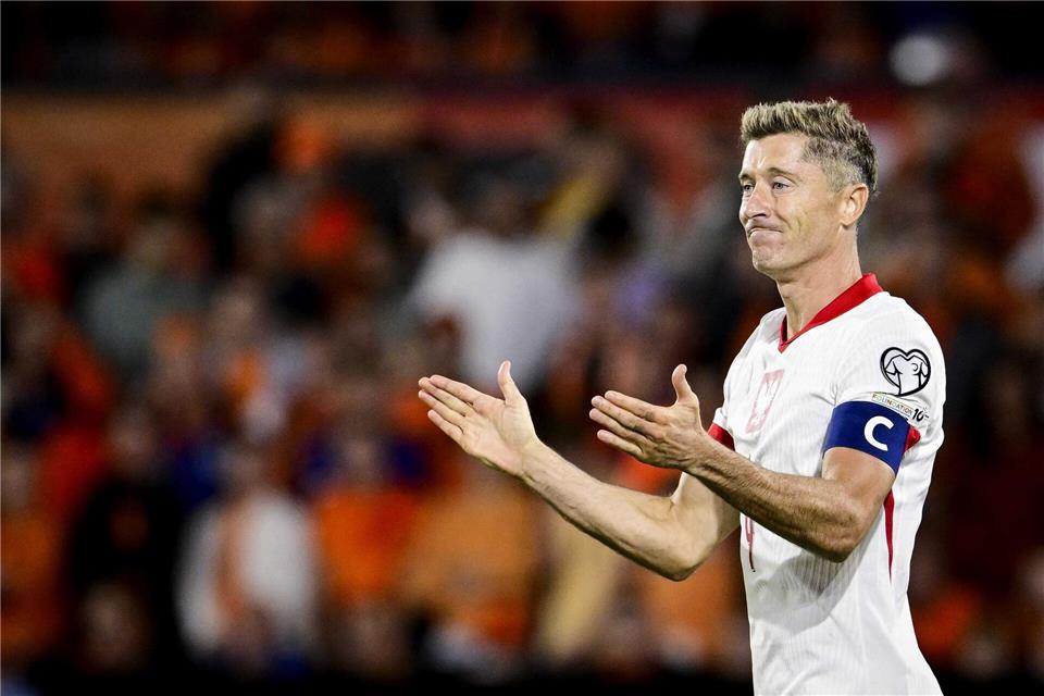 Robert Lewandowski blieb bei seinem Comeback in der polnischen Nationalelf unauffällig.Olaf Kraak/ANP/dpa