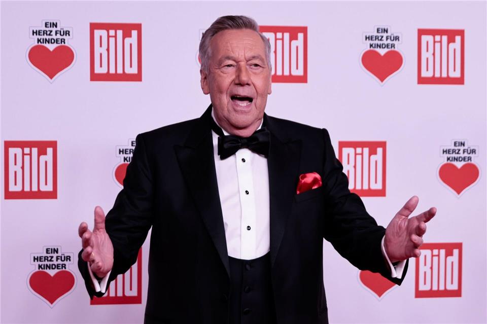 Roland Kaiser auf dem roten Teppich von „Ein Herz für Kinder“.Carsten Koall/dpa