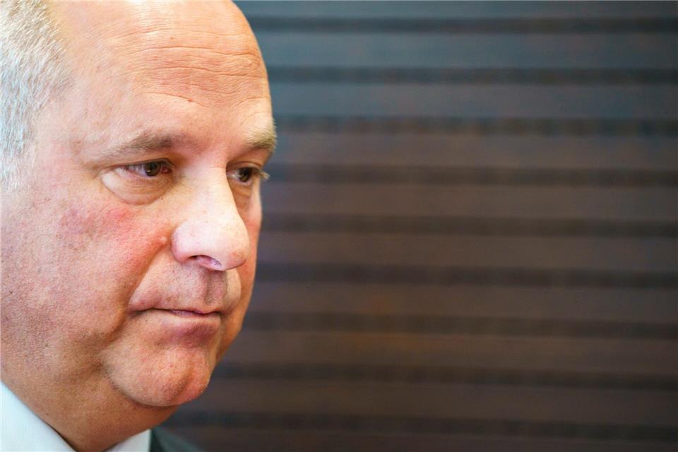 Roman Poseck (CDU), Innenminister von Hessen, nimmt auch den Linksextremismus in den Blick. (Archivbild)Andreas Arnold/dpa