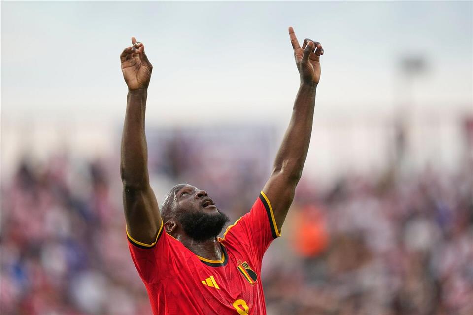 Romelu Lukaku ist wieder für Belgien bei der WM dabei. (Archivbild)Darko Bandic/AP/dpa