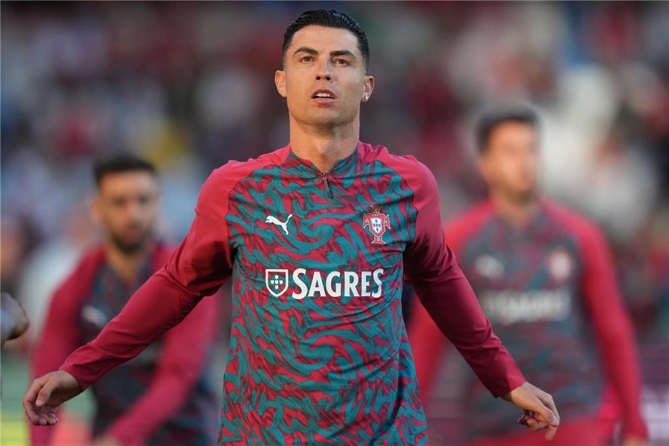 Ronaldo nimmt an seiner sechsten WM-Endrunde teil. (Archivbild) Armando Franca/AP/dpa