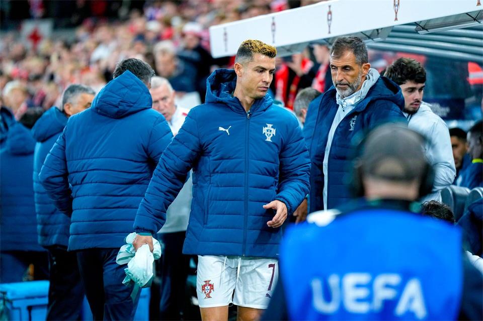 Ronaldos letzter Abgang? Der Superstar macht dem Trainer Vorwürfe. (Archivbild)Cornelius Poppe/NTB/dpa