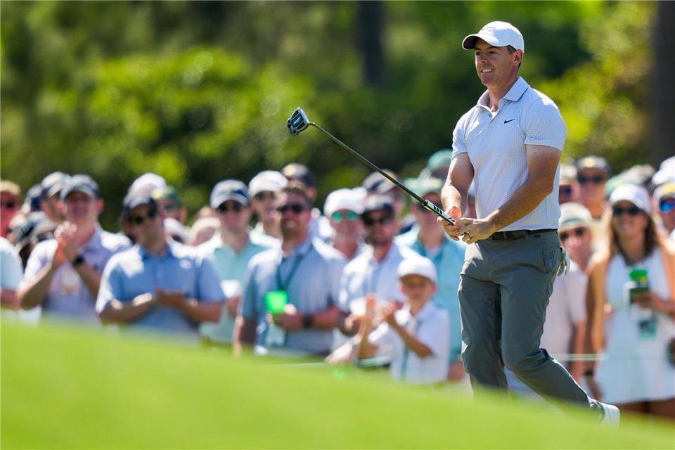 Rory McIlroy liegt nach Tag zwei souverän an der Spitze beim Masters in Augusta.Matt Slocum/AP/dpa