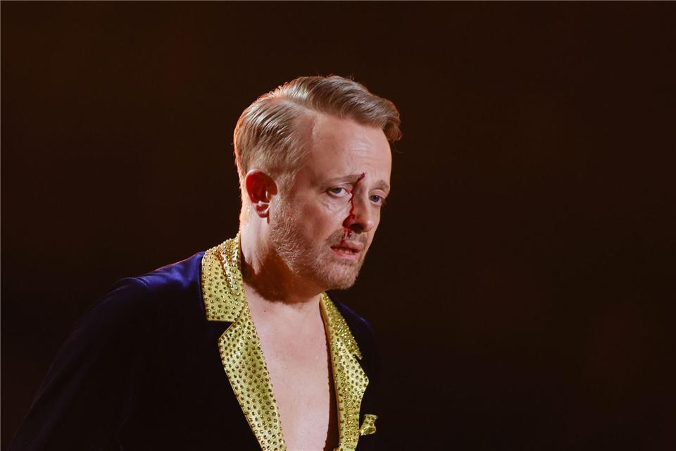 Ross Antony war sichtlich gezeichnet, nahm die Sache aber mit Humor.Rolf Vennenbernd/dpa