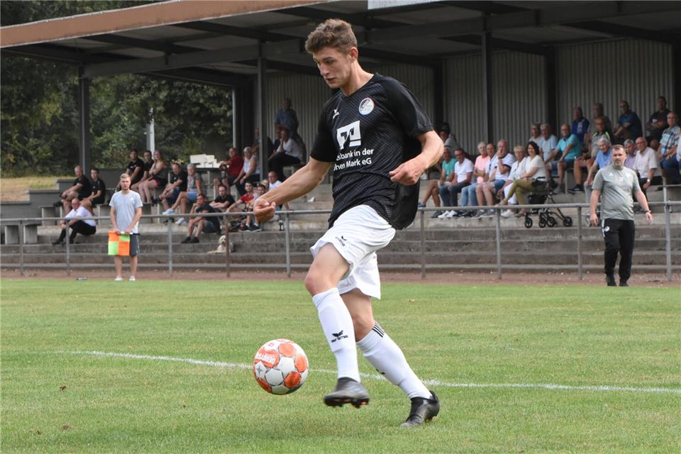 Rotsperre abgelaufen: Der SC Reken kann wieder mit Angreifer Luca Knüver planen.