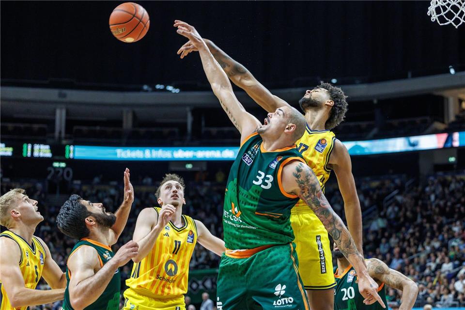 Routinier Maik Zirbes ist ein wichtiger Faktor bei den Trierer Basketballern. (Archivfoto)picture alliance / Andreas Gora
