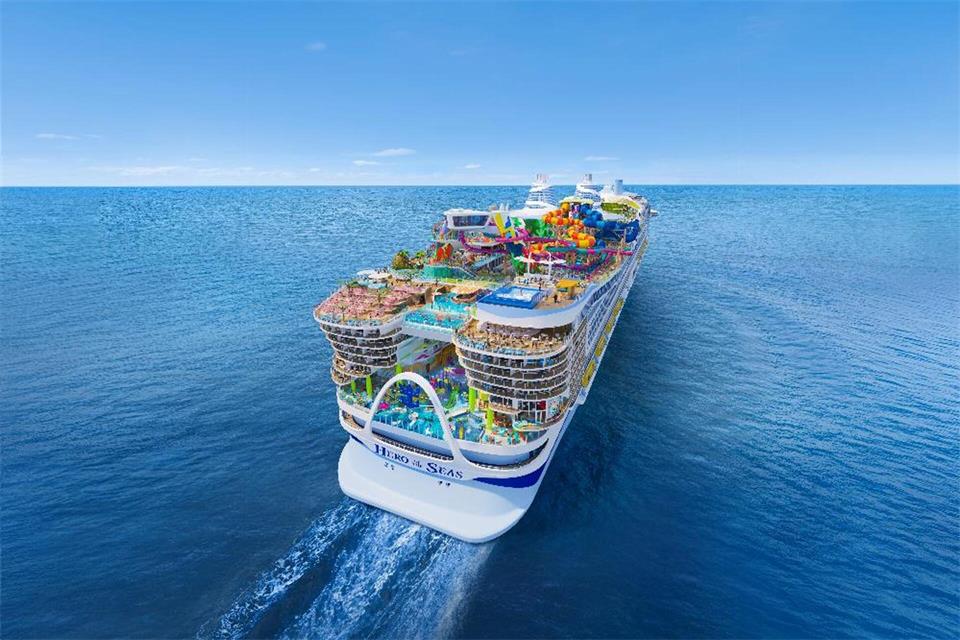 Royal Caribbean setzt mit der „Hero of the Seas“ die Icon-Klasse fort. Wie auf den anderen Schiffen sticht auch hier der bunte Rutschenpark ins Auge.Royal Caribbean/dpa-tmn
