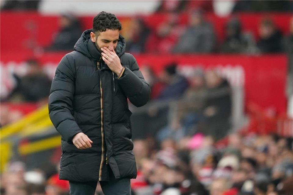 Kein Erfolg über Nacht: Manchester United setzt auf Geduld Rúben Amorim steht in der Kritik, doch die Vereinsführung plant langfristig mit ihm. (Archivbild)Dave Thompson/AP/dpa