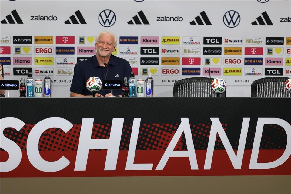 Rudi Völlers Meinung ist zu praktisch allen WM-Themen gefragt. Jan Woitas/dpa