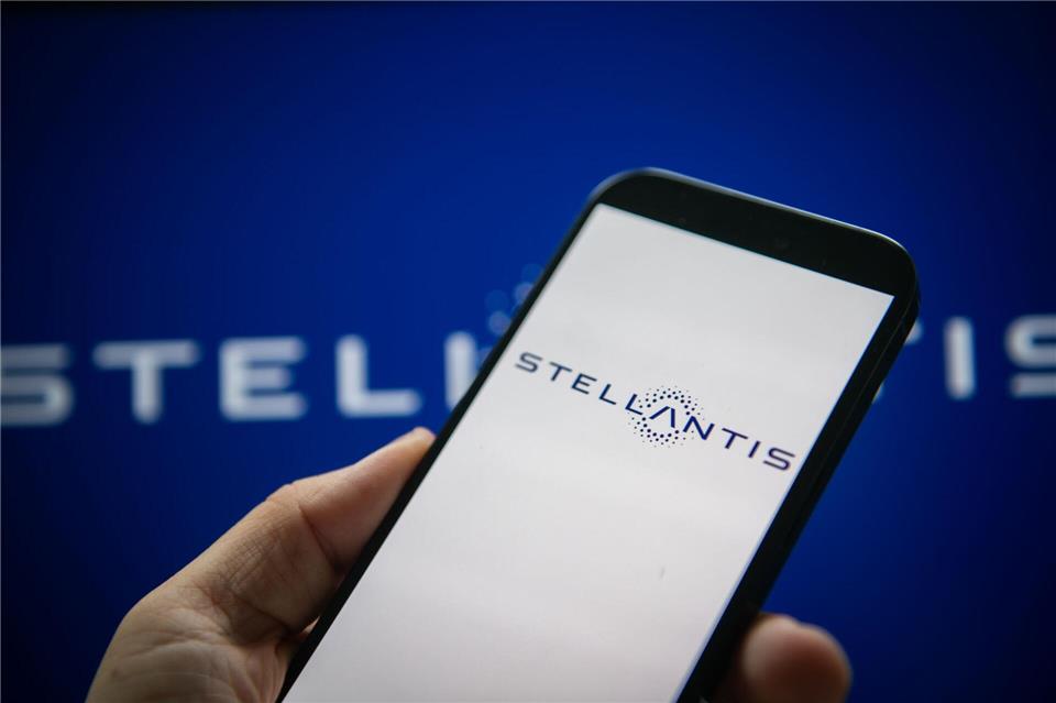 Rückrufaktion gestartet: Über 85.000 Fahrzeuge der Stellantis-Marken sind von Brandgefahr betroffen.Zacharie Scheurer/dpa-tmn
