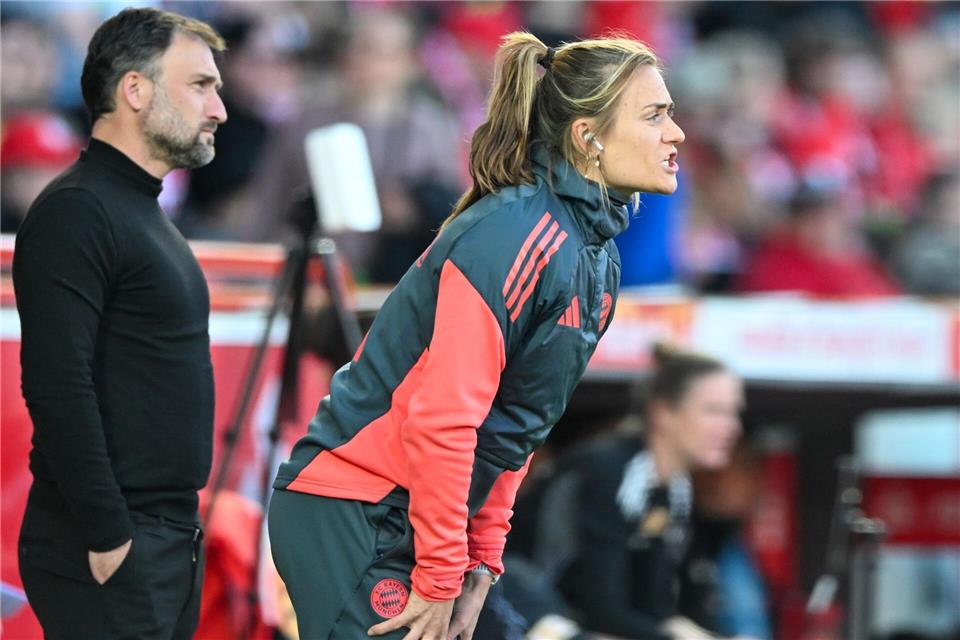 Rückt für den gesperrten Bayern-Trainer José Barcala in den Vordergrund: Clara Schöne. (Archvibild)  Soeren Stache/dpa