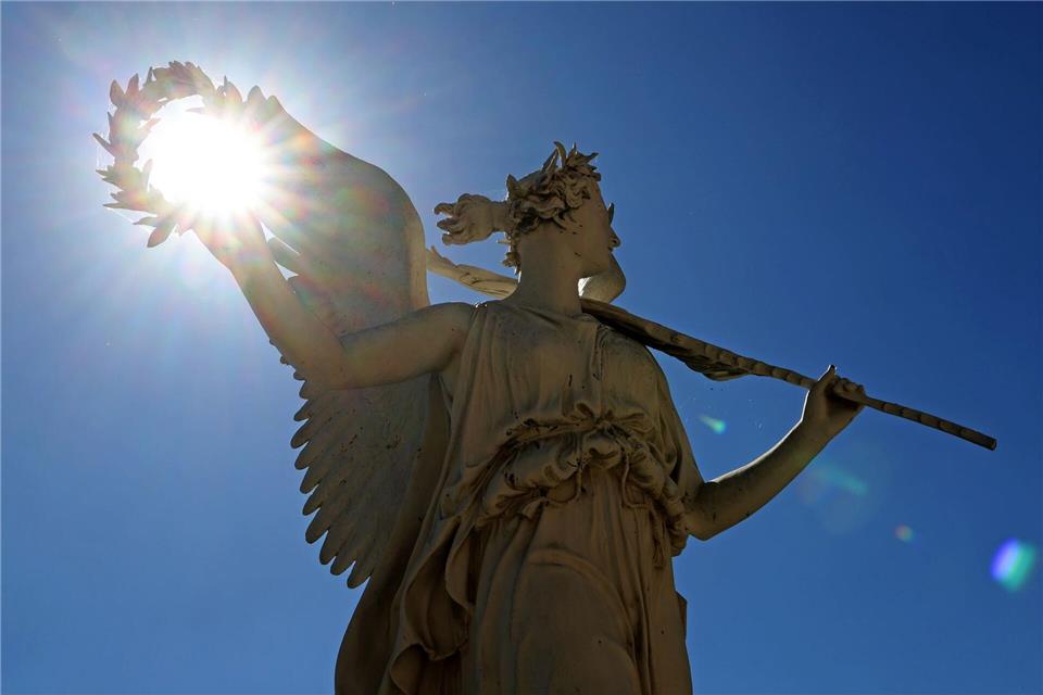 Ruhig und sonnig wird es heute in dem Bundesland an der Ostsee. (Symbolbild)Bernd W�stneck/dpa