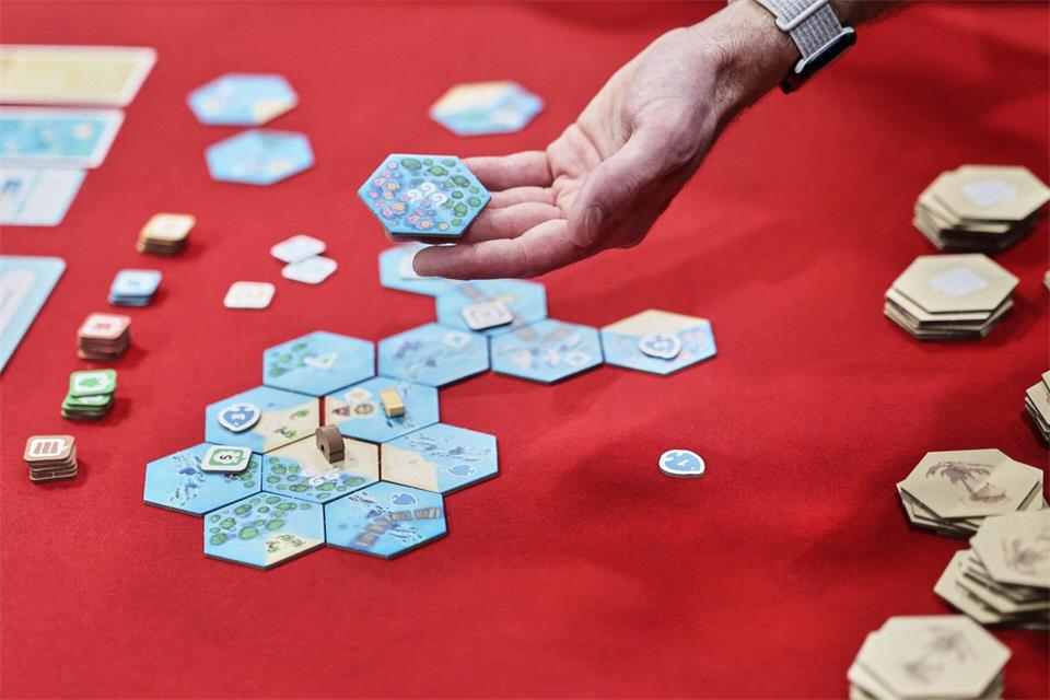 Rund 1.900 neue Gesellschaftsspiele werden diesmal vorgestellt. Oliver Berg/dpa
