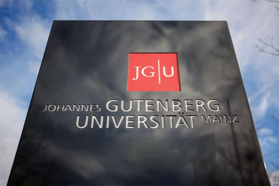 Rund 29.500 Studierende starten an der JGU nächste Woche in das neue Wintersemester. (Symbolbild)Fredrik von Erichsen/dpa