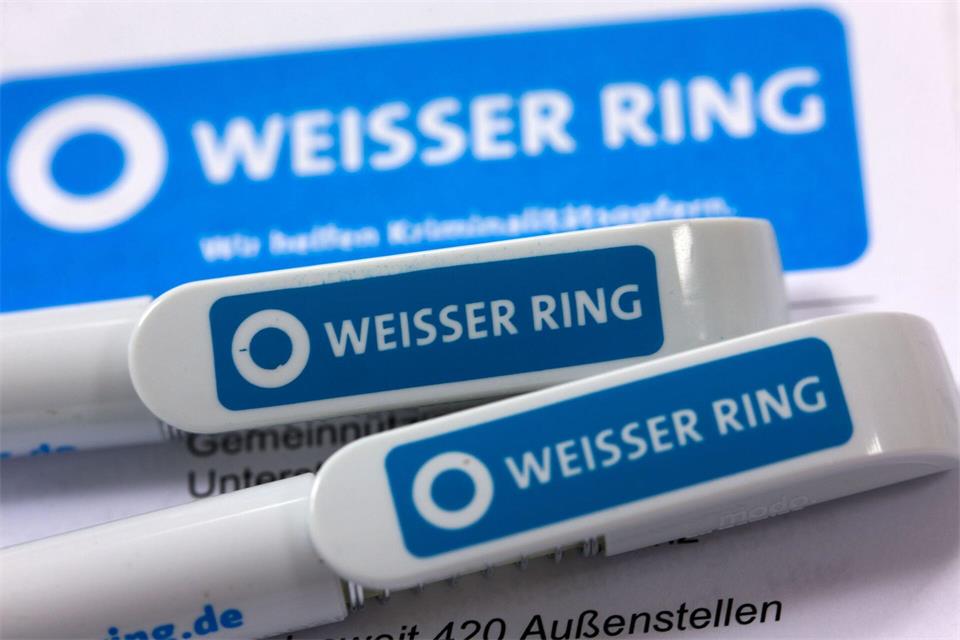 Rund 3.000 Ehrenamtliche sind für den Weißen Ring bundesweit im Einsatz. (Symbolbild)Jens Büttner/dpa-Zentralbild/dpa