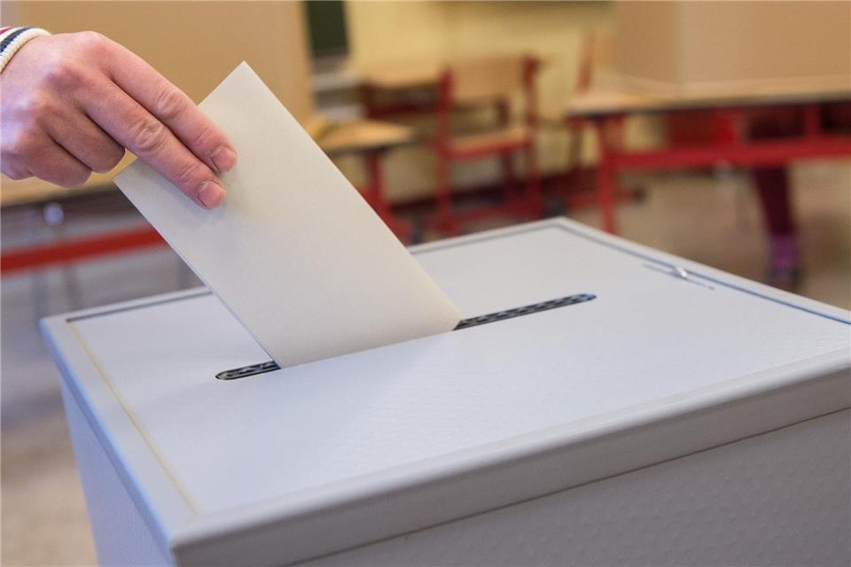 Rund 4,7 Millionen Hessinnen und Hessen dürfen bei den Kommunalwahlen am 15. März ihre Stimme abgeben. (Symbolbild)Silas Stein/dpa