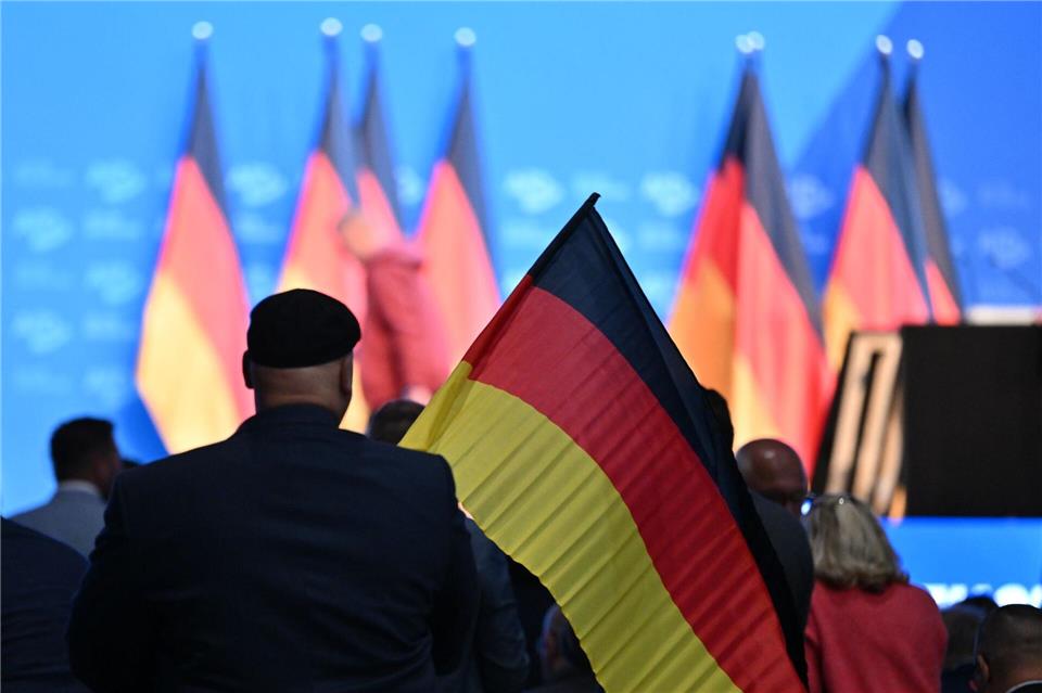 Rund 600 Delegierte bestimmen beim AfD-Parteitag in Erfurt eine neue Parteispitze. Martin Schutt/dpa