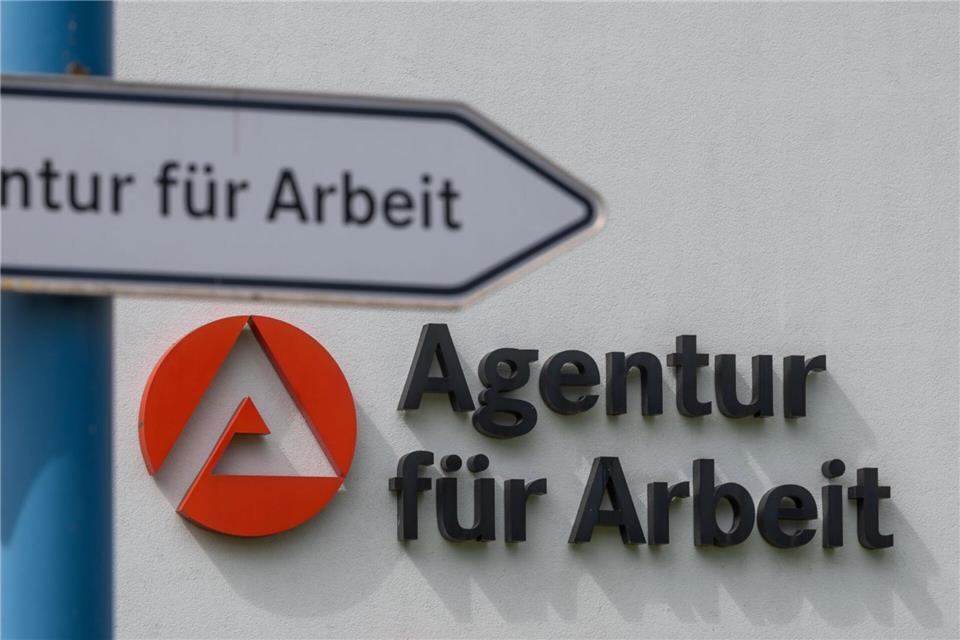 Rund jeder fünfte Beschäftigte aus Sachsen-Anhalt arbeitet in einem anderen Bundesland (Symbolbild) Hendrik Schmidt/dpa-Zentralbild/dpa