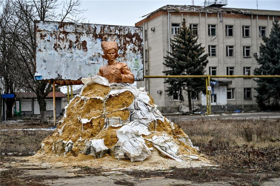 Russische Truppen rücken nun auch von Nordosten in Richtung der Stadt Huljajpole im südukrainischen Gebiet Saporischschja vor. (Archivbild)-/Ukrinform/dpa