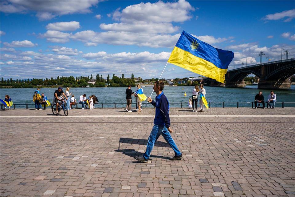 Russland führt Krieg mit Drohnen und Daten – Rheinland-Pfalz antwortet mit Solidarität und Integration. (Archivbild)Andreas Arnold/dpa